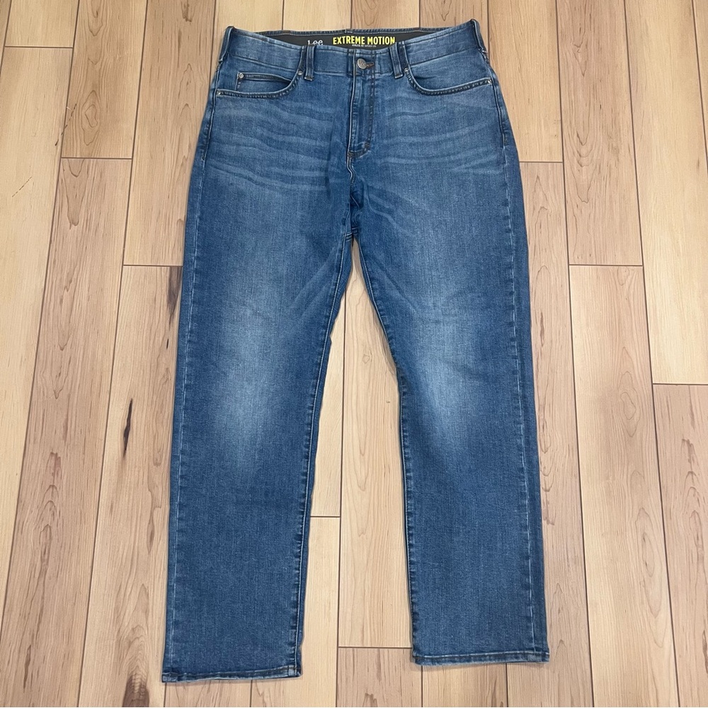 Men’s Lee Extreme Motion Jeans